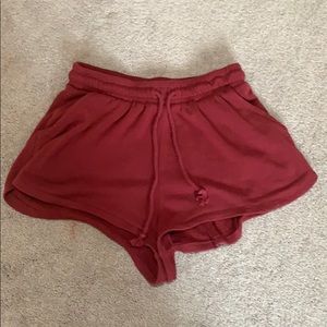 burgundy loose shorts